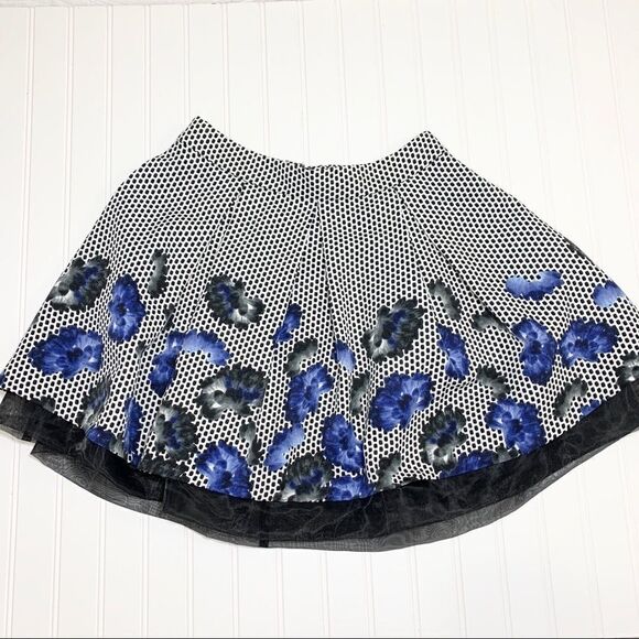 NWT Express High Waisted Polka Dot Skirt Size 4 - Picture 5 of 10